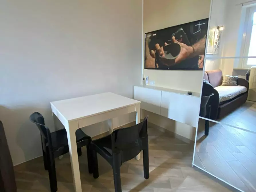 Immagine 7 di Casa indipendente in affitto  in Via Varesina a Milano