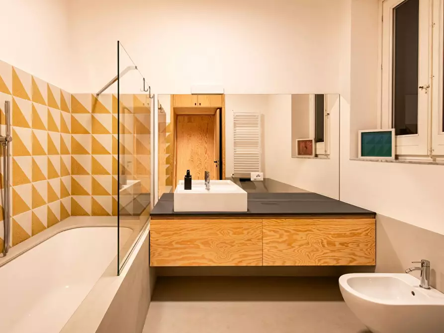 Immagine 10 di Appartamento in affitto  in Via Camillo Cavour a Palermo