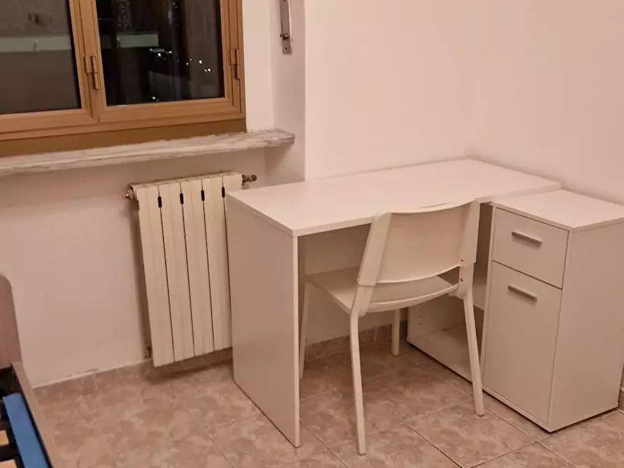 Immagine 2 di Camera in affitto  in Via Melchiorre Voli a Torino