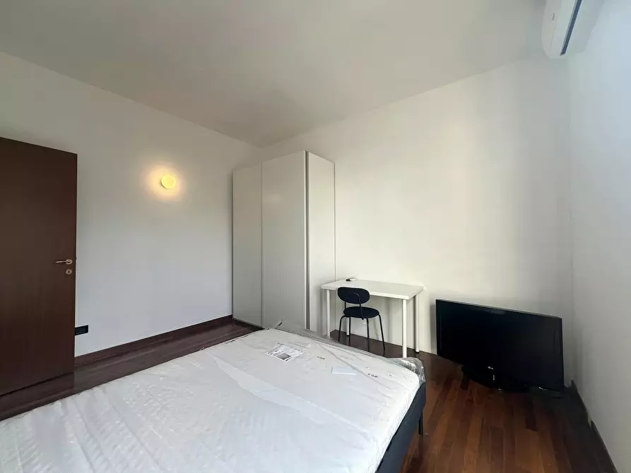 Immagine 9 di Camera in affitto  in Via Baldo degli Ubaldi a Milano