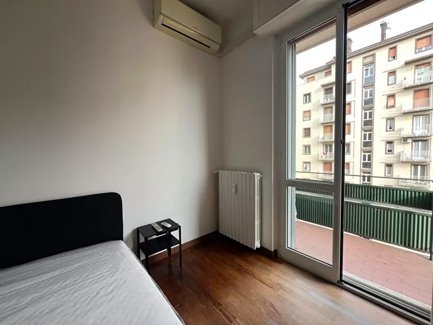 Immagine 1 di Camera in affitto  in Via Baldo degli Ubaldi a Milano