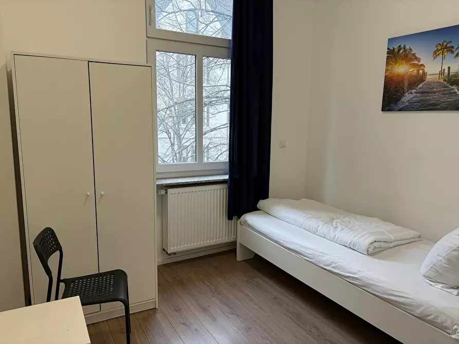 Immagine 5 di Appartamento in affitto  in Königsteiner Straße a Frankfurt am Main