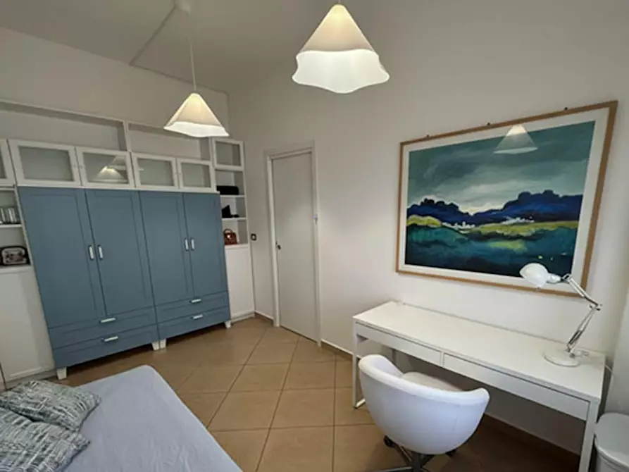 Immagine 1 di Camera in affitto  in Via Tevere a Caserta