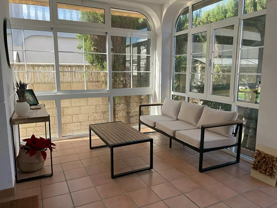 Immagine 3 di Casa indipendente in affitto  in Carrer la Sénia a Daimus, De (Playa)