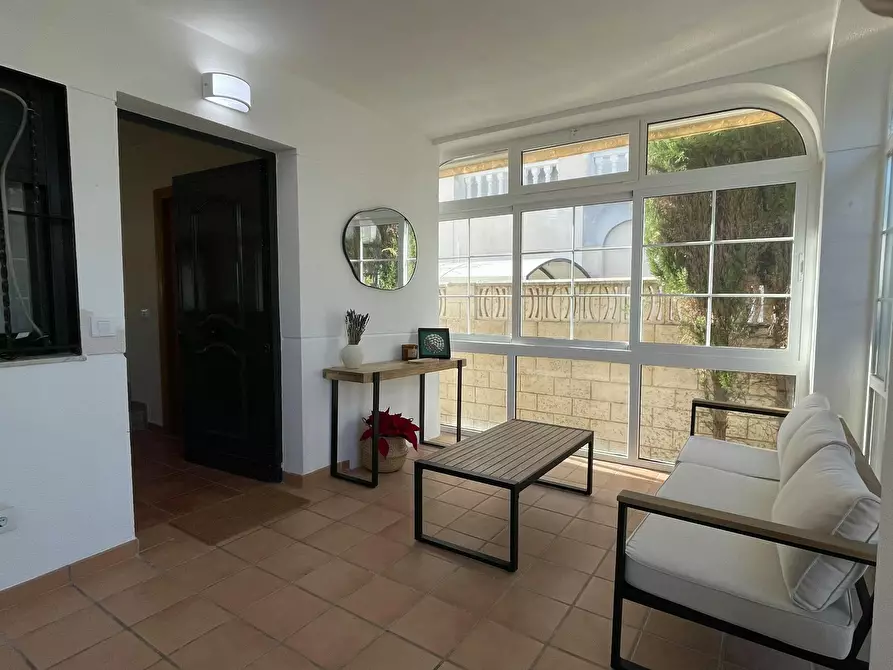 Immagine 2 di Casa indipendente in affitto  in Carrer la Sénia a Daimus, De (Playa)