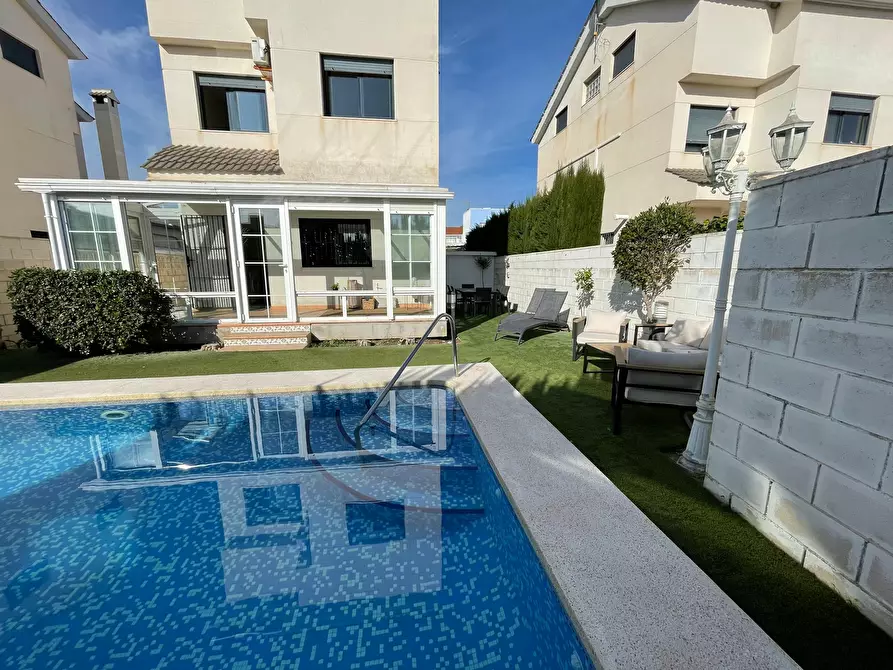 Immagine 7 di Casa indipendente in affitto  in Carrer la Sénia a Daimus, De (Playa)