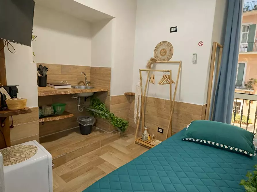 Immagine 2 di Appartamento in affitto  in Piazza Principe Umberto a Napoli