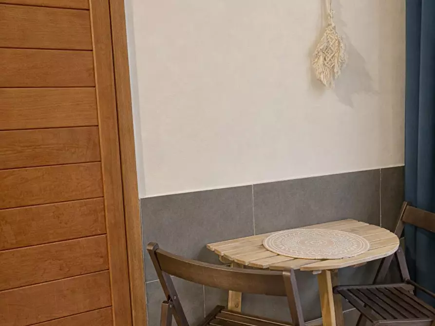 Immagine 7 di Appartamento in affitto  in Piazza Principe Umberto a Napoli