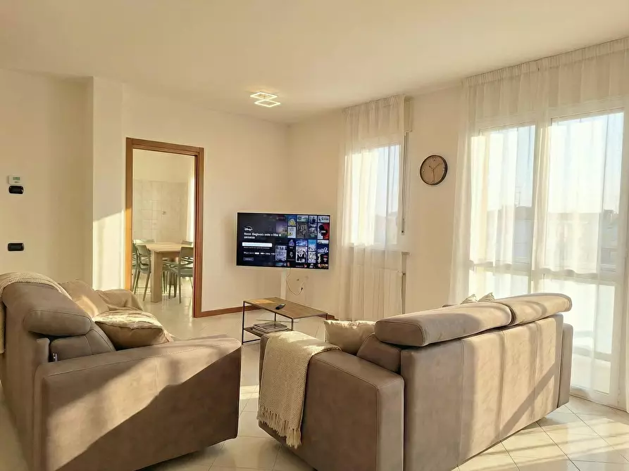 Immagine 4 di Appartamento in affitto  in Via Barona a Milano