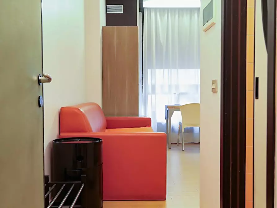 Immagine 7 di Appartamento in affitto  in Via Ippolito Nievo a Milano