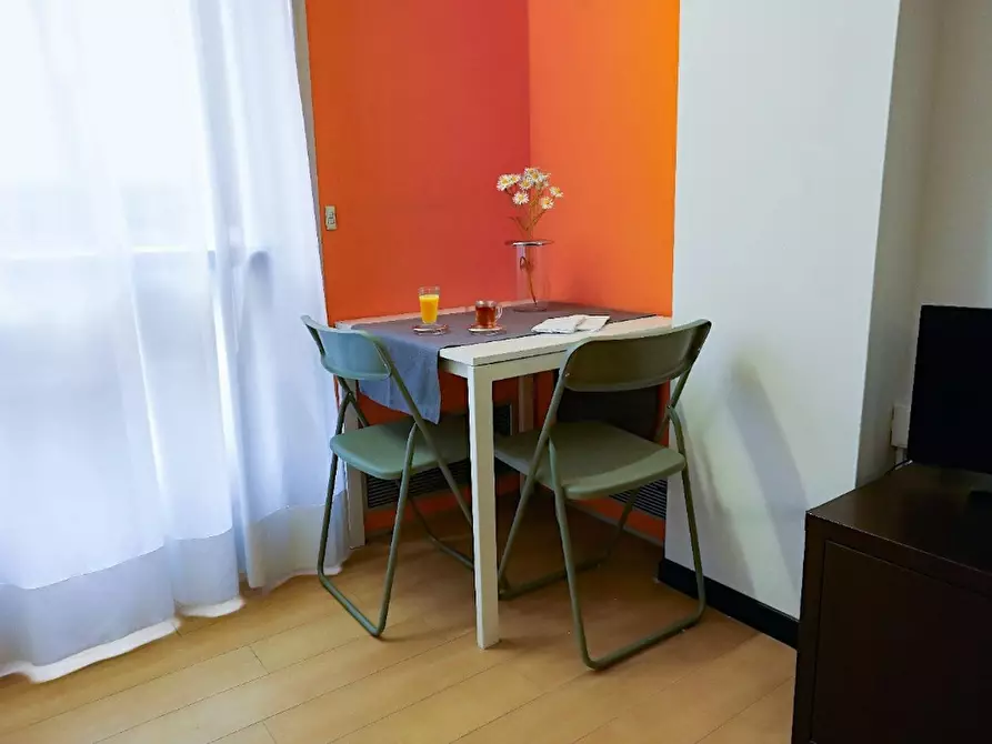 Immagine 9 di Appartamento in affitto  in Via Ippolito Nievo a Milano