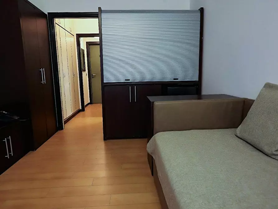 Immagine 5 di Appartamento in affitto  in Via Ippolito Nievo a Milano