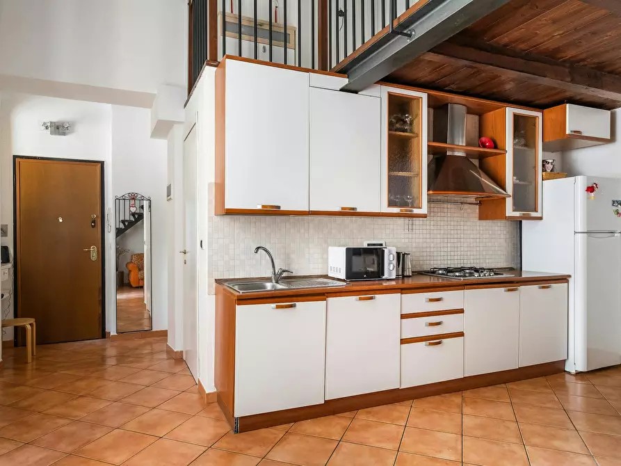 Immagine 6 di Appartamento in affitto  in Piazza di Porta Maggiore a Bologna