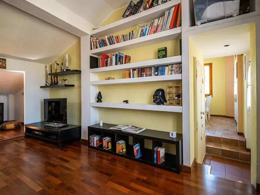 Immagine 8 di Appartamento in affitto  in Via Ca' Selvatica a Bologna