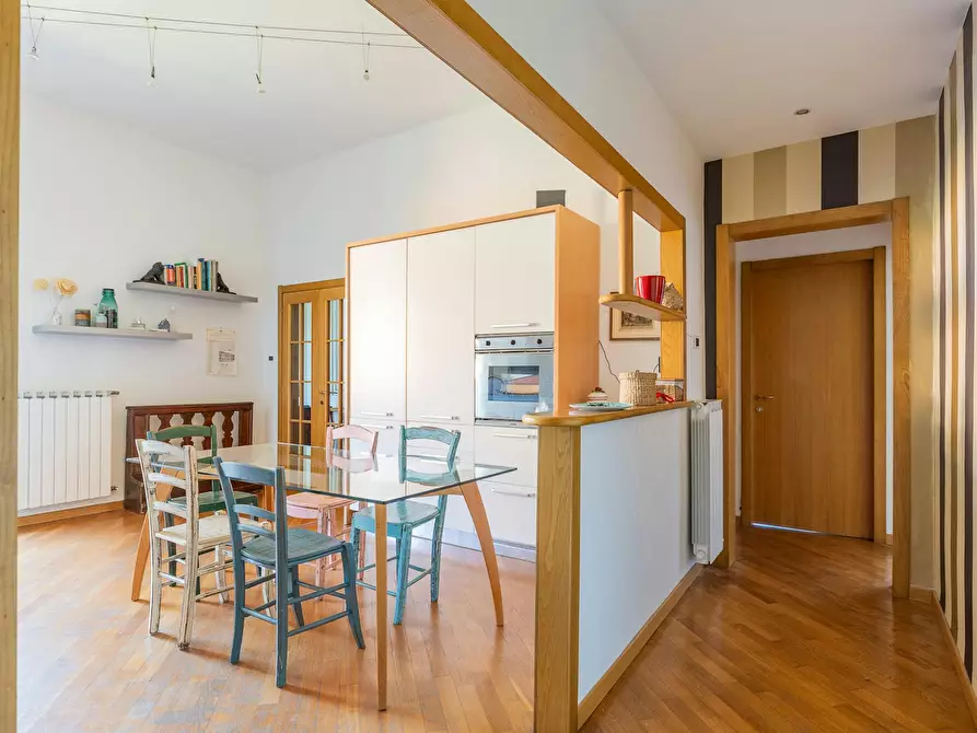 Immagine 10 di Appartamento in affitto  in Via Mazzini a Bologna