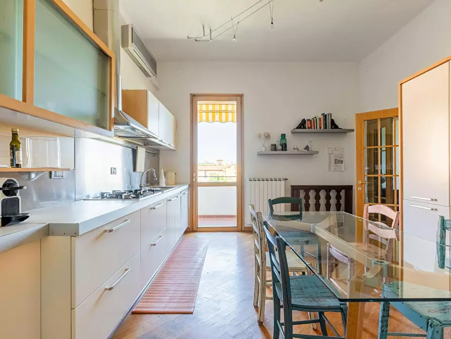 Immagine 9 di Appartamento in affitto  in Via Mazzini a Bologna