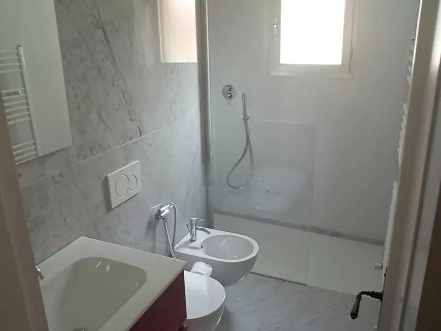 Immagine 10 di Appartamento in affitto  in Via Reginaldo Giuliani a Firenze