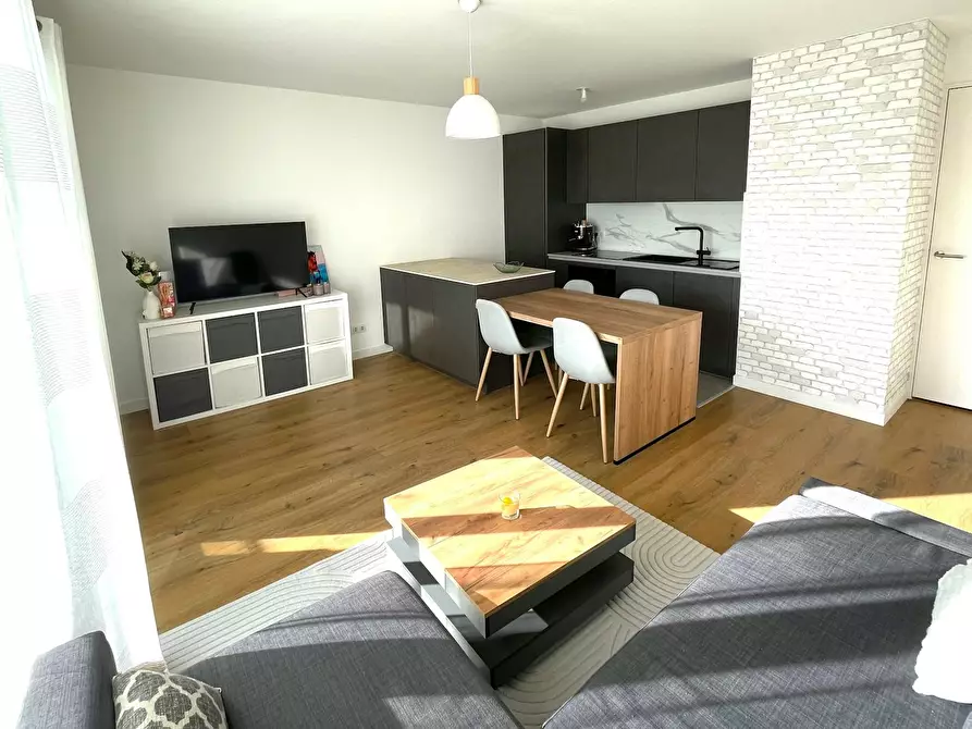 Immagine 1 di Appartamento in affitto  in Rue G de Gaulle Anthonioz a Rueil-Malmaison
