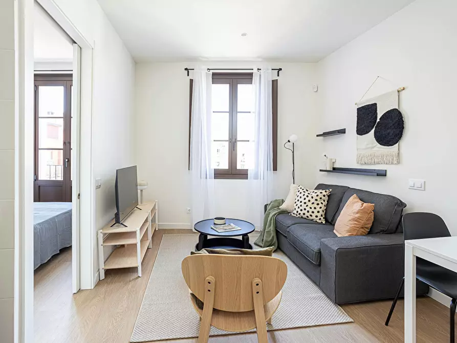 Immagine 1 di Appartamento in affitto  in Carrer de Sant Bertran a Barcelona