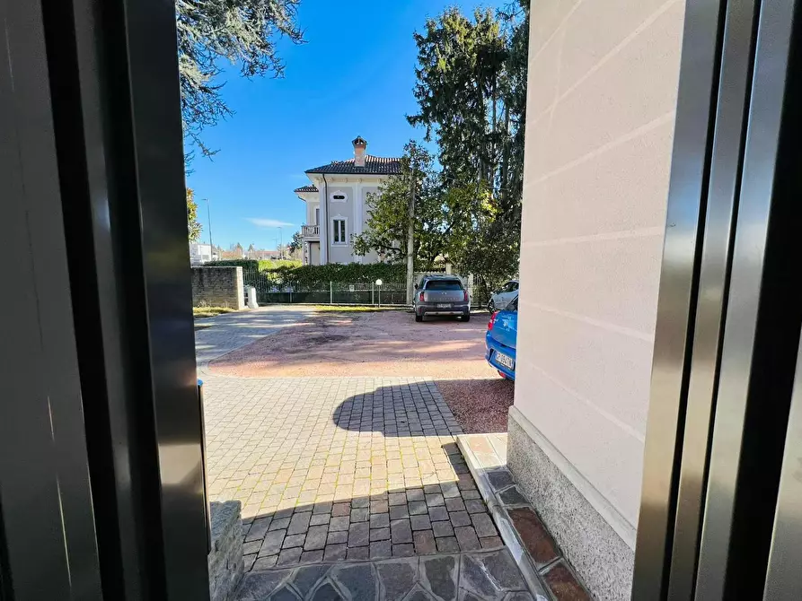 Immagine 4 di Appartamento in affitto  in Via Francesco Guicciardini a Varese