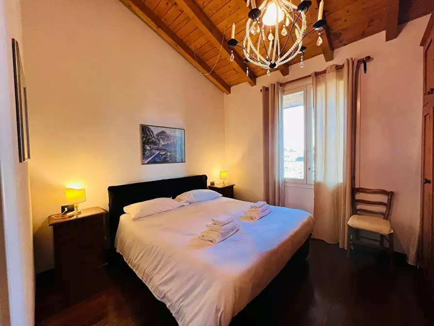 Immagine 1 di Appartamento in affitto  in Via Francesco Guicciardini a Varese