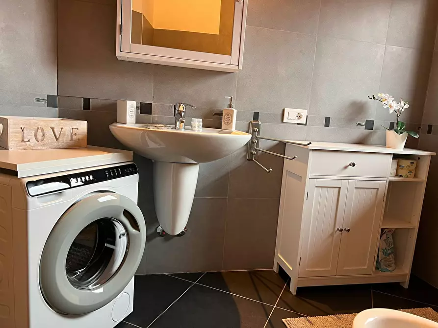 Immagine 8 di Appartamento in affitto  in Via Francesco Guicciardini a Varese