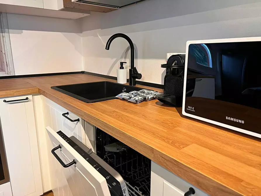 Immagine 4 di Appartamento in affitto  in Via Francesco Guicciardini a Varese