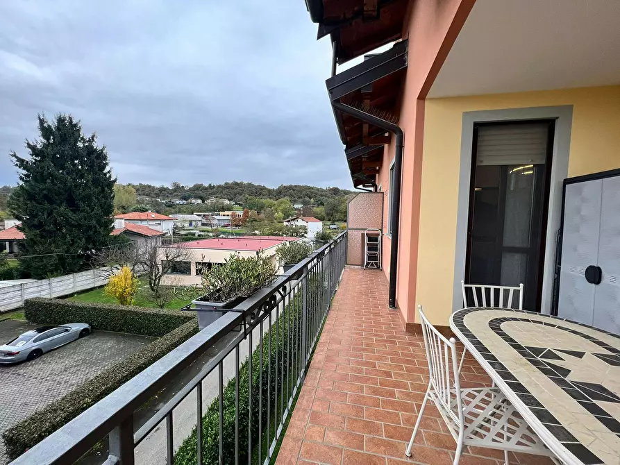 Immagine 9 di Appartamento in affitto  in Via Generale Chinotto a Arona