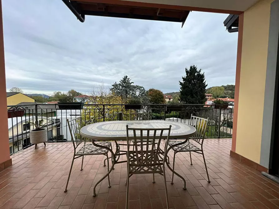 Immagine 4 di Appartamento in affitto  in Via Generale Chinotto a Arona