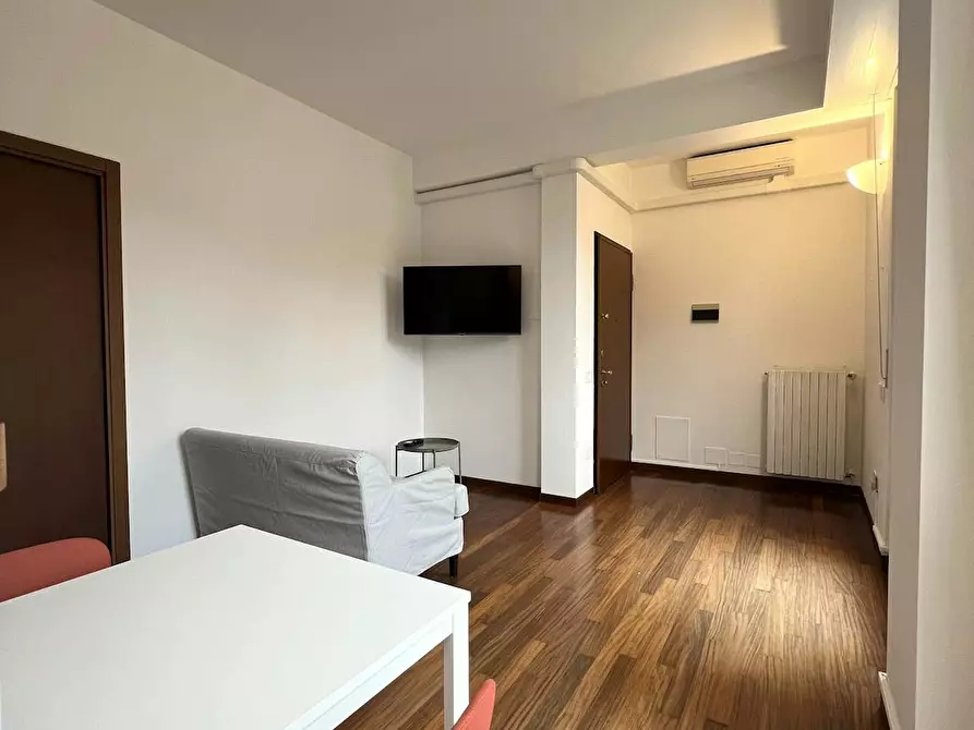 Immagine 10 di Appartamento in affitto  in Via Trebazio a Milano