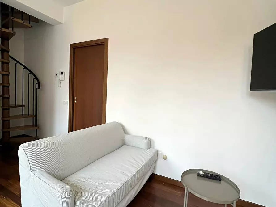 Immagine 5 di Appartamento in affitto  in Via Trebazio a Milano