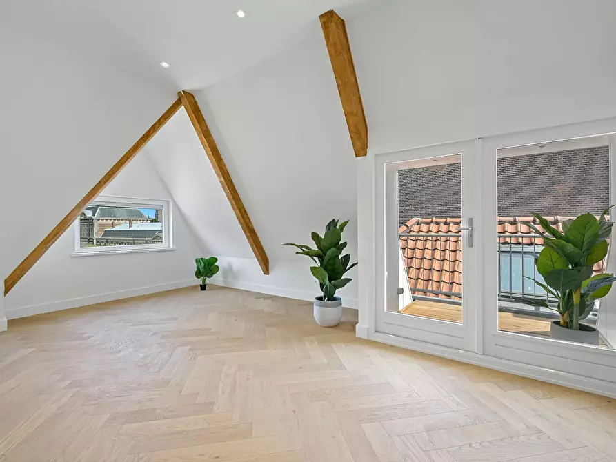 Immagine 9 di Appartamento in affitto  in Piet Heinplein a 's-Gravenhage