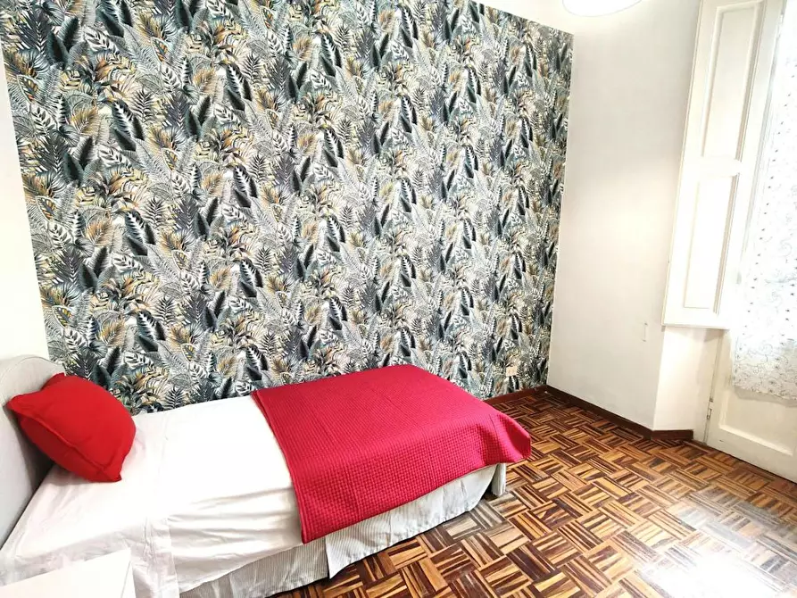 Immagine 2 di Camera in affitto  in Via Aurelio Saffi a Firenze
