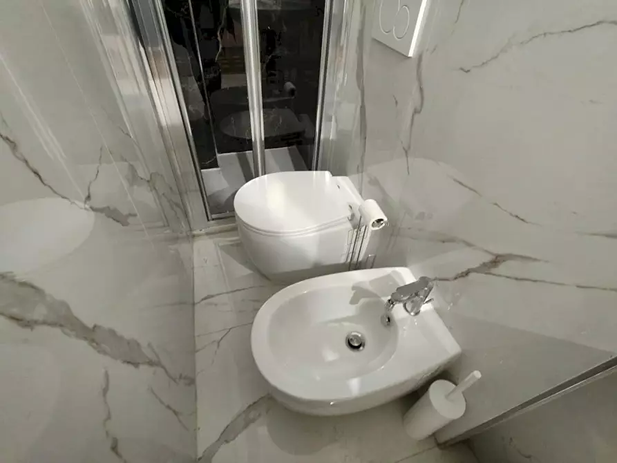 Immagine 6 di Camera condivisa in affitto  in Via Aurelio Saffi a Firenze