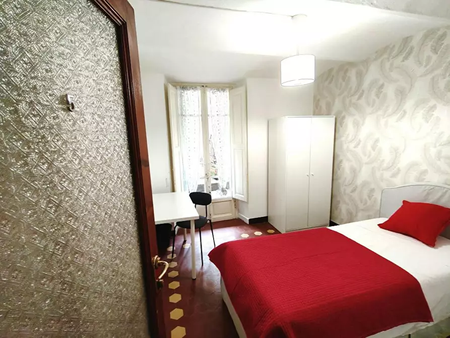 Immagine 2 di Camera in affitto  in Via Aurelio Saffi a Firenze