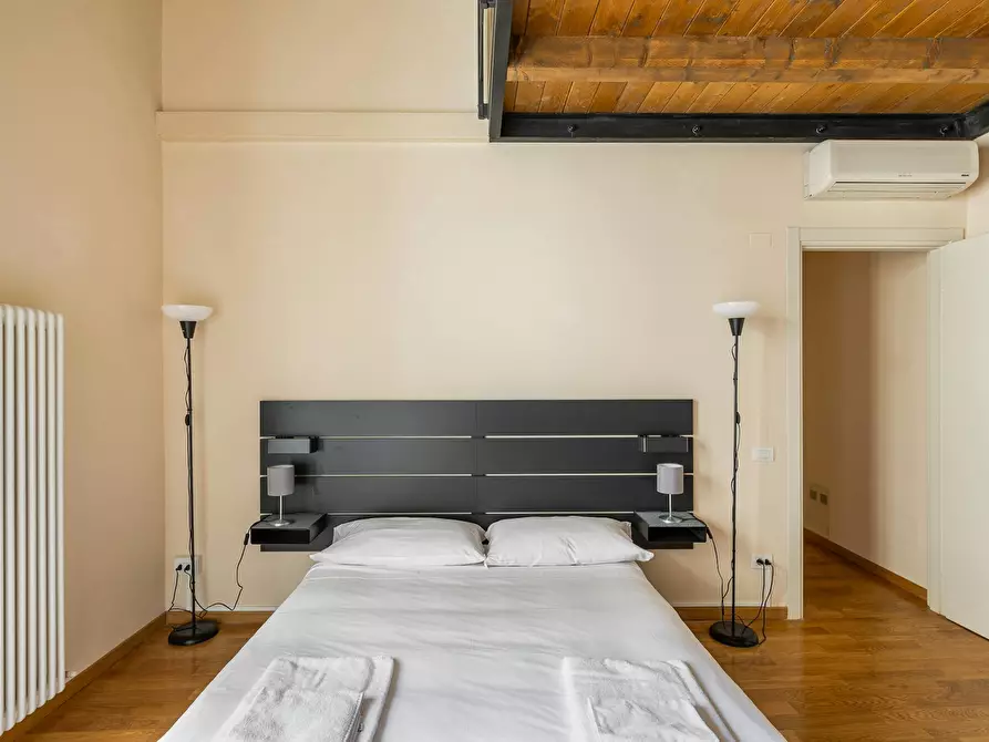 Immagine 10 di Appartamento in affitto  in Via Galliera a Bologna