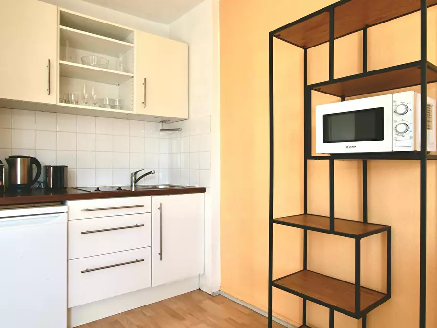 Immagine 5 di Appartamento in affitto  in Beethovenstraße a Köln