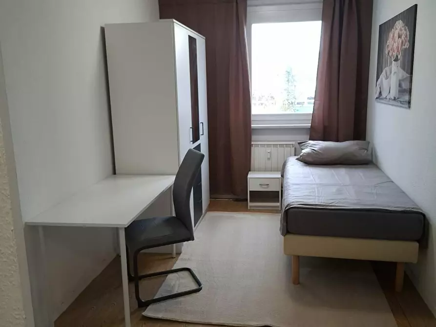 Immagine 10 di Appartamento in affitto  in Marchwitzastraße a Berlin