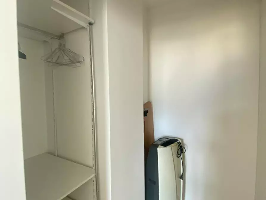 Immagine 3 di Camera in affitto  in Via Raffaello Sernesi a Bolzano