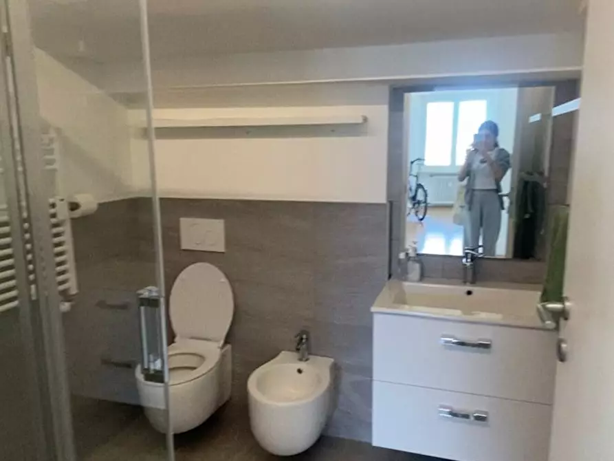 Immagine 5 di Camera in affitto  in Via Raffaello Sernesi a Bolzano