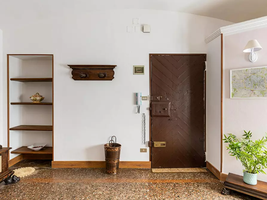 Immagine 4 di Appartamento in affitto  in Via San Mamolo a Bologna