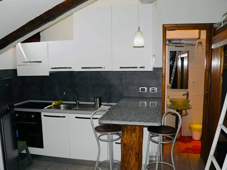 Immagine 5 di Appartamento in affitto  in Via della Misericordia a Torino