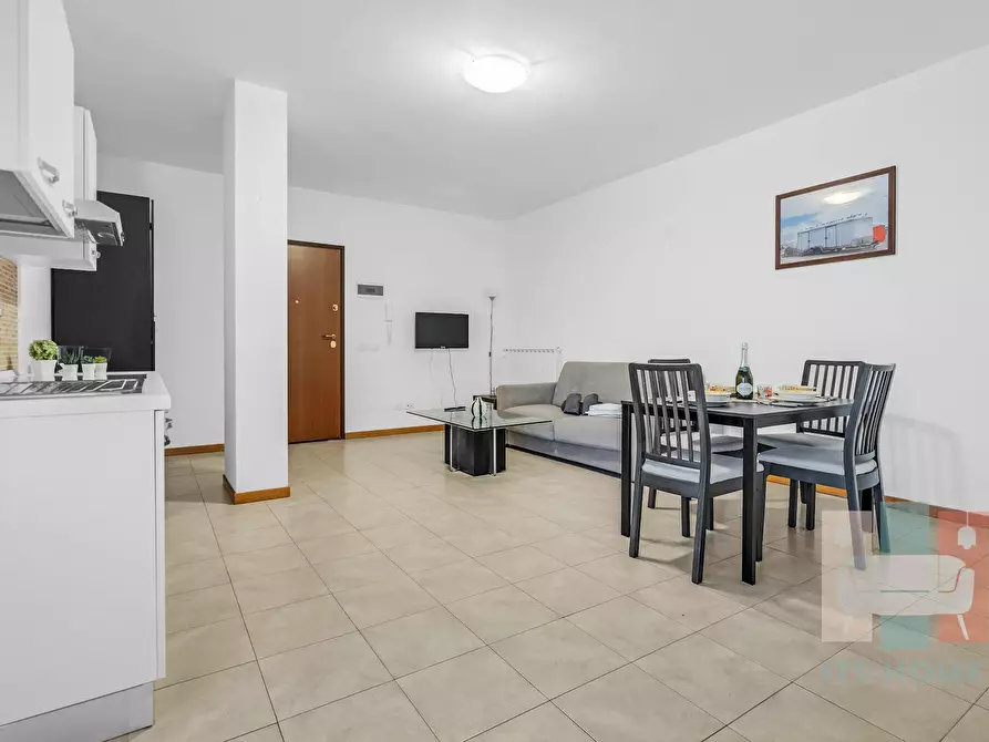 Immagine 7 di Appartamento in affitto  in Via Amilcare Bonomi a Milano