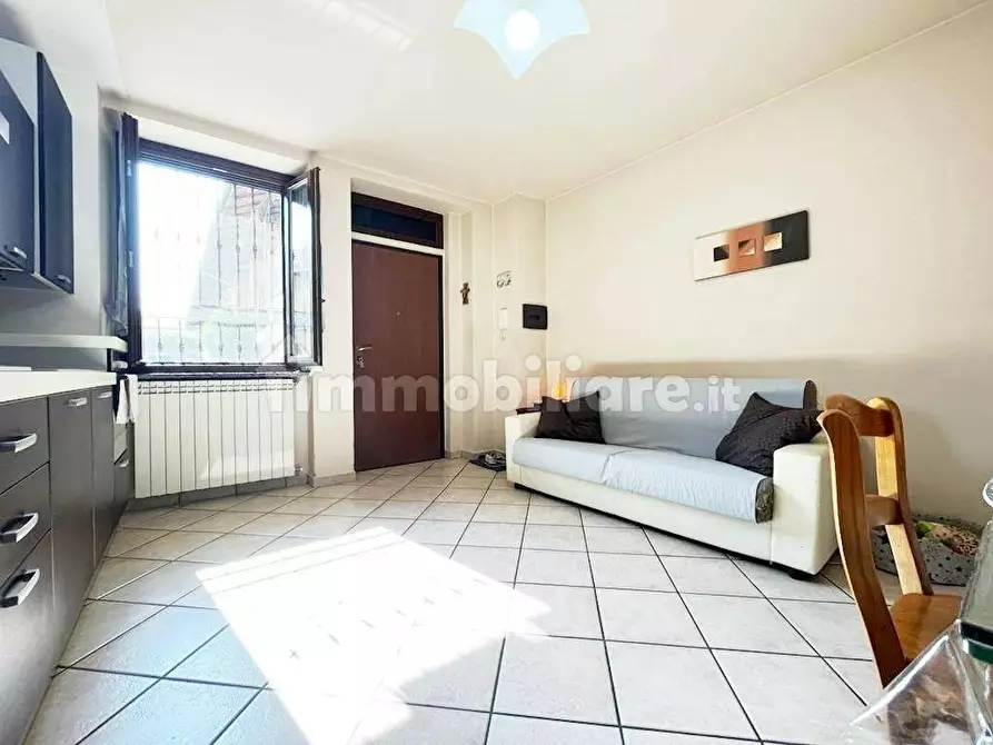 Immagine 4 di Appartamento in affitto  in Via Dante Alighieri a Carnago