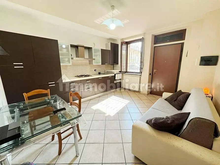 Immagine 2 di Appartamento in affitto  in Via Dante Alighieri a Carnago