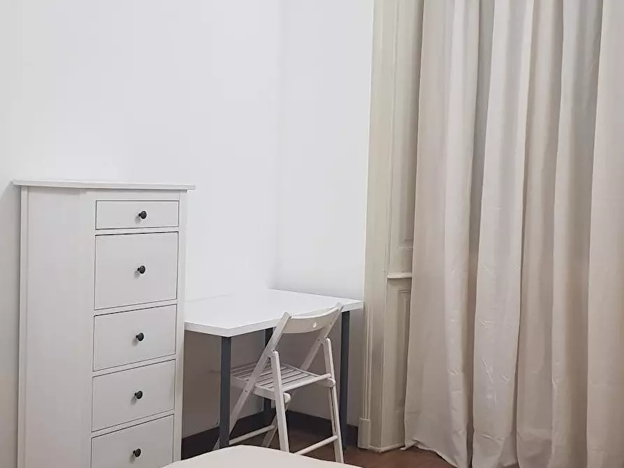 Immagine 5 di Camera in affitto  in Via Fratelli Bronzetti a Milano