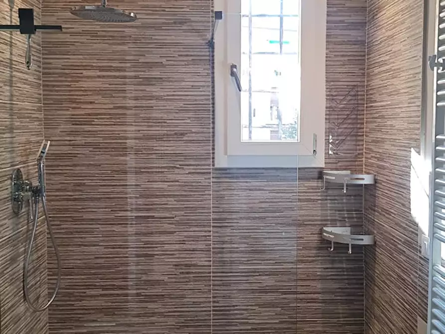 Immagine 6 di Camera in affitto  in Via Giacomo Matteotti a Bologna