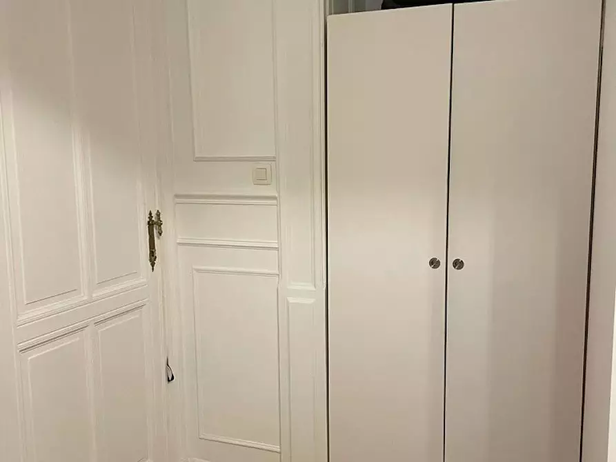 Immagine 3 di Camera in affitto  in Avenue de la Renaissance a Bruxelles
