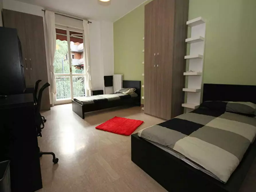 Immagine 6 di Camera in affitto  in Via Montecatini a Milano