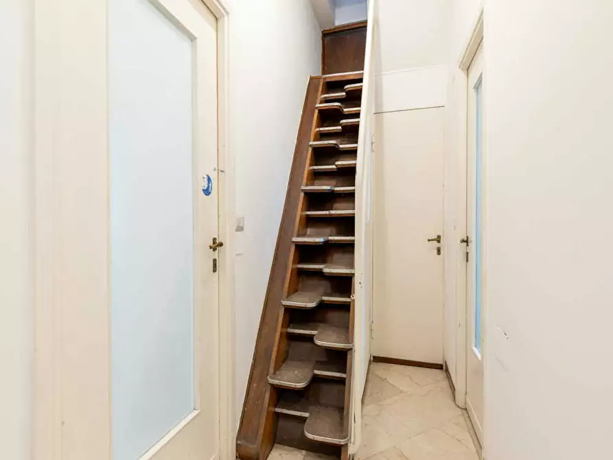 Immagine 9 di Camera in affitto  in Viale Tunisia a Milano